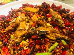 干锅鸡中翅-蛙蛙叫干锅年代(簋街总店)