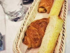 餐前面包-晶雅花园西餐厅(南京首店)