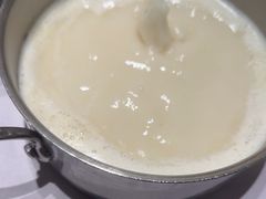 -红鼎豆捞·非遗鲍皇汤火锅(宝丰路店)