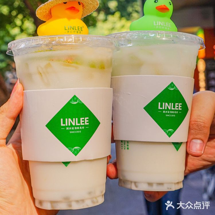 来北京路不打算带个包回家吗?买柠檬茶就送‼️