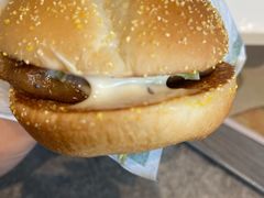 -麦当劳(展览路店)