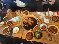-拈签一笑黄牛肉辣卤串串