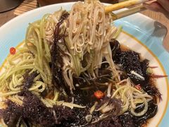 -街角等你.大连海鲜烧烤.经典铁板海鲜串(西安路店)