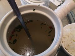 赠骨头汤-吴记酱骨炖菜馆(康安路店)