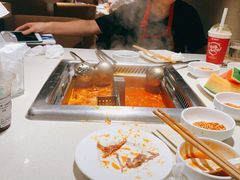 -海底捞火锅鲜切牛肉主题店(长寿路店)