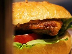 -必胜客(东大桥店)