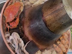 -一口猪海鲜浑锅·东北家常菜