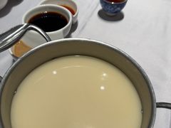 -红鼎豆捞·专注品质海鲜20年(宝丰路店)