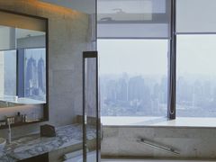 -上海龙之梦万丽酒店