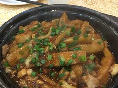 咸鱼鸡粒茄子煲-九大簋家宴(北京路店)