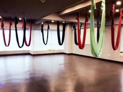 -舞佳舞空中瑜伽馆