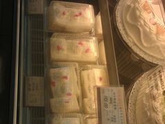 -红宝石·鲜奶小方(昌里店)