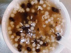 -芳婆糕团店(王府大街店)
