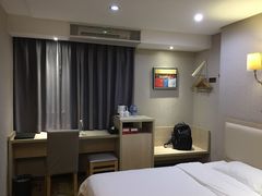 -创兴达酒店(深圳兴东地铁站店)