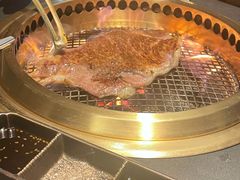 -铭牛烧肉·和牛海鲜自助(高新月牙湖店)