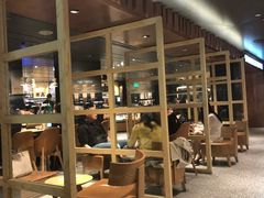 -星巴克臻选(国贸商城首店)