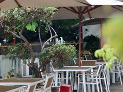 -Mark&Mars Restaurant