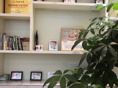 -牙易美口腔连锁(圣堂店)
