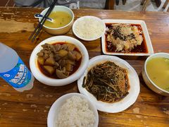 -朱大嘴肥肠血旺(福字街店)