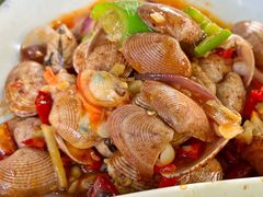 -四川小胡子海鲜(丁村万人海鲜广场店)