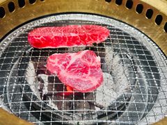 -山川小町·极番烧肉(新地假日广场店)