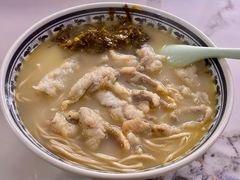 -明呈黄鱼面馆(斜土路店)