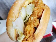 香辣鸡腿堡单人餐兑换券-肯德基(杭州和平饭店)
