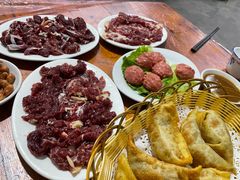 -蔡社牛肉城(龙湖店)