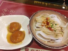 -双燕楼·手工馄饨·汤面小吃(世纪汇店)