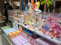 -泡泡玛特POPMART(世豪广场店)