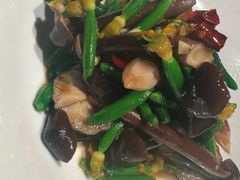 -大树餐厅(益田假日店)