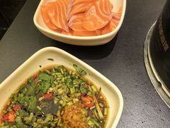 -钱小奴海鲜自助黑金店(杭州滨江龙湖店)