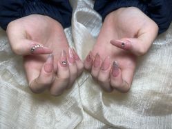-梵莎美甲美睫