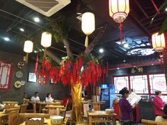 大堂-满园春饼(宜昌万达店)