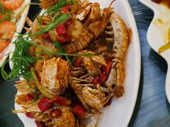 -覃记海鲜美食餐厅