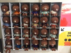 -LINE FRIENDS Garosu-gil Flagship Store