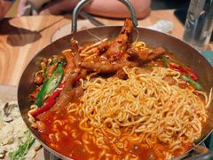 -KimPro 辛普乐概念韩餐