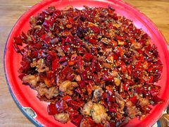 -先启半步颠小酒馆(白麓里店)