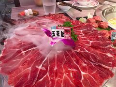会冒烟的五花趾-三头牛·潮汕牛肉生蚝火锅 (夏湾店)