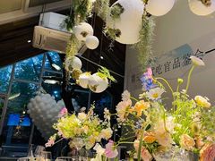 店内布置-春树下·树屋花房西餐厅(罍街AS1980店)