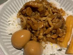 台湾卤肉饭-雷泰泰台式胡椒虾(滨江金铂湾店)