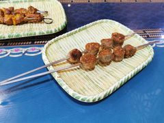 -乡村馕坑肉·烧烤·新疆菜·本地人更爱吃(阿勒泰首店)