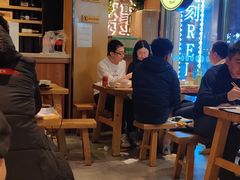 大堂-木屋烧烤(万德庄店)