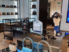 -BURBERRY(上海港汇恒隆广场店)