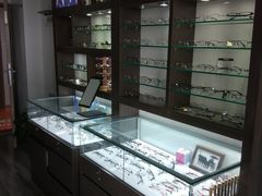 -视野联行眼镜蔡司·依视路官方授权店(顺城店)