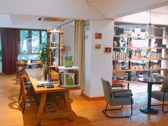 -雕刻时光咖啡馆(南院门店)