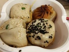-小杨生煎(白玉兰广场店)