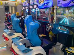 -爱玩嘉年华(龙湖曲江天街店)