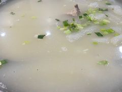 -余杨鸭鸭餐厅