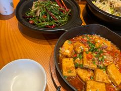 -云海肴·汽锅鸡·云南代表菜(天山百盛优客店)